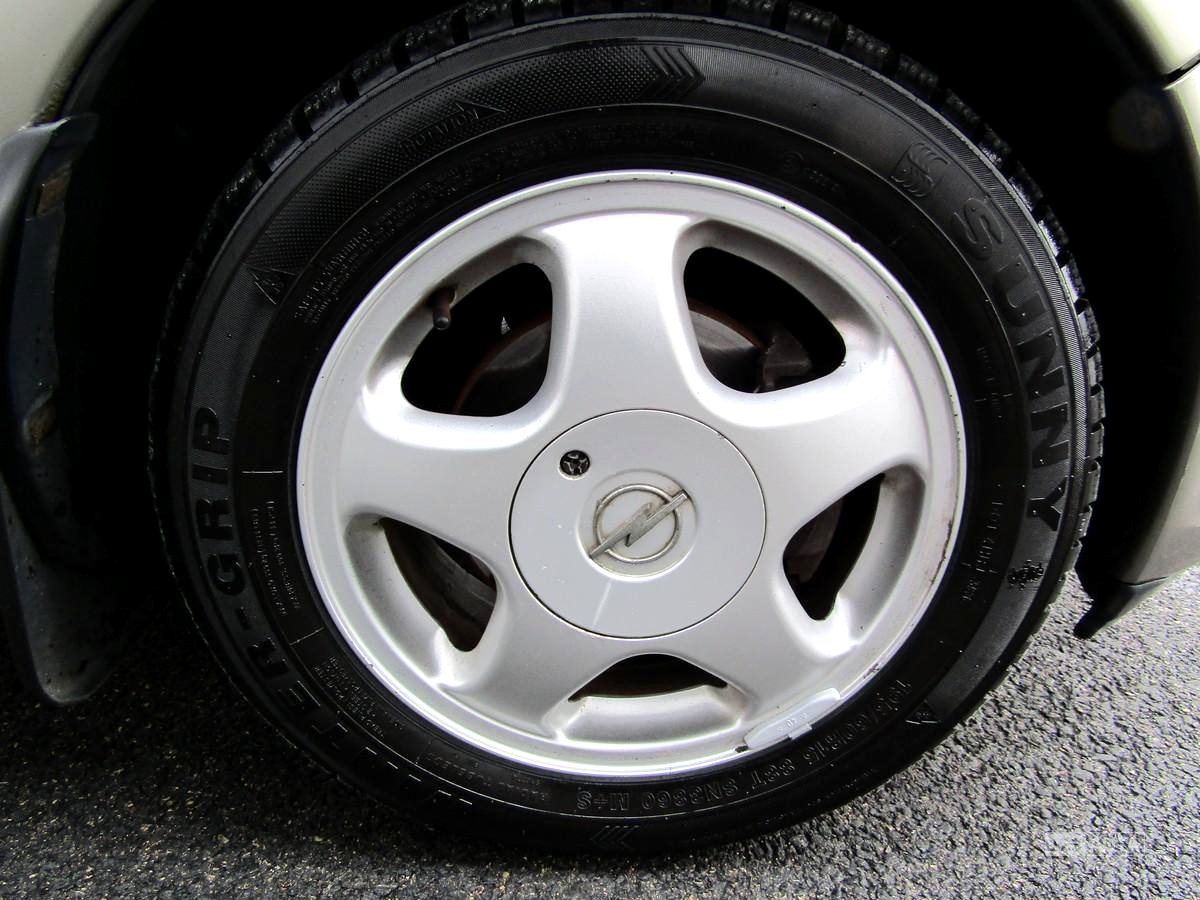 Opel Vectra, 1998 - pohled č. 11