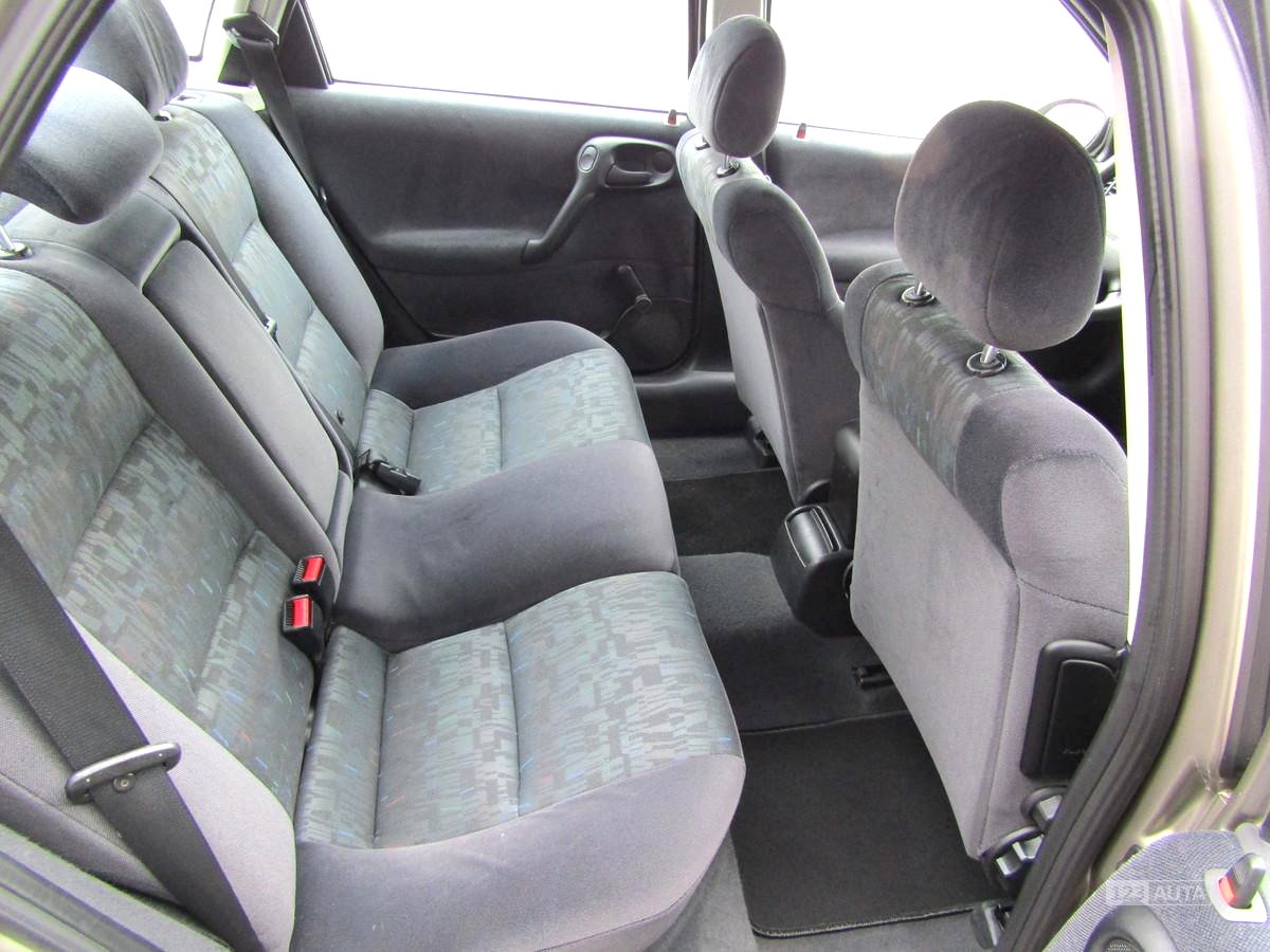 Opel Vectra, 1998 - pohled č. 17