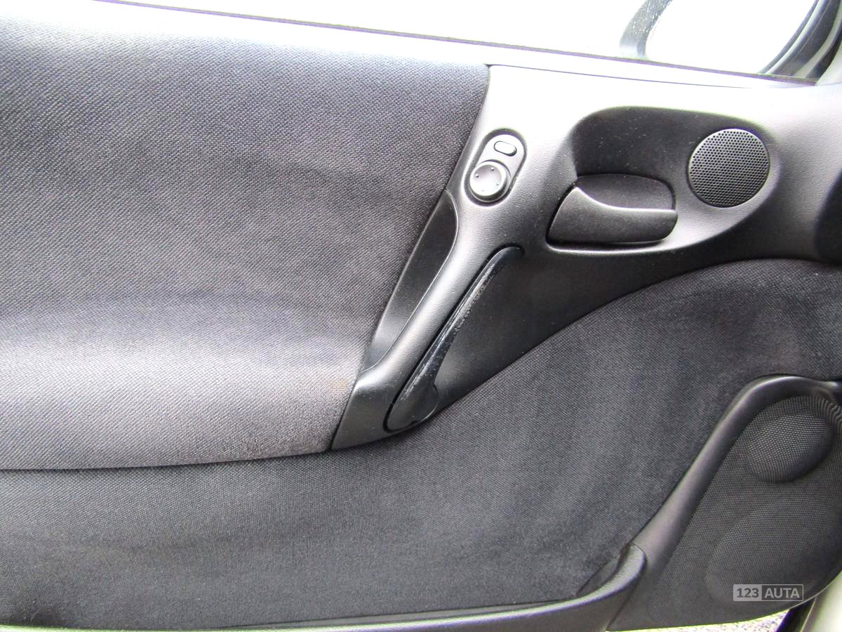 Opel Vectra, 1998 - pohled č. 18