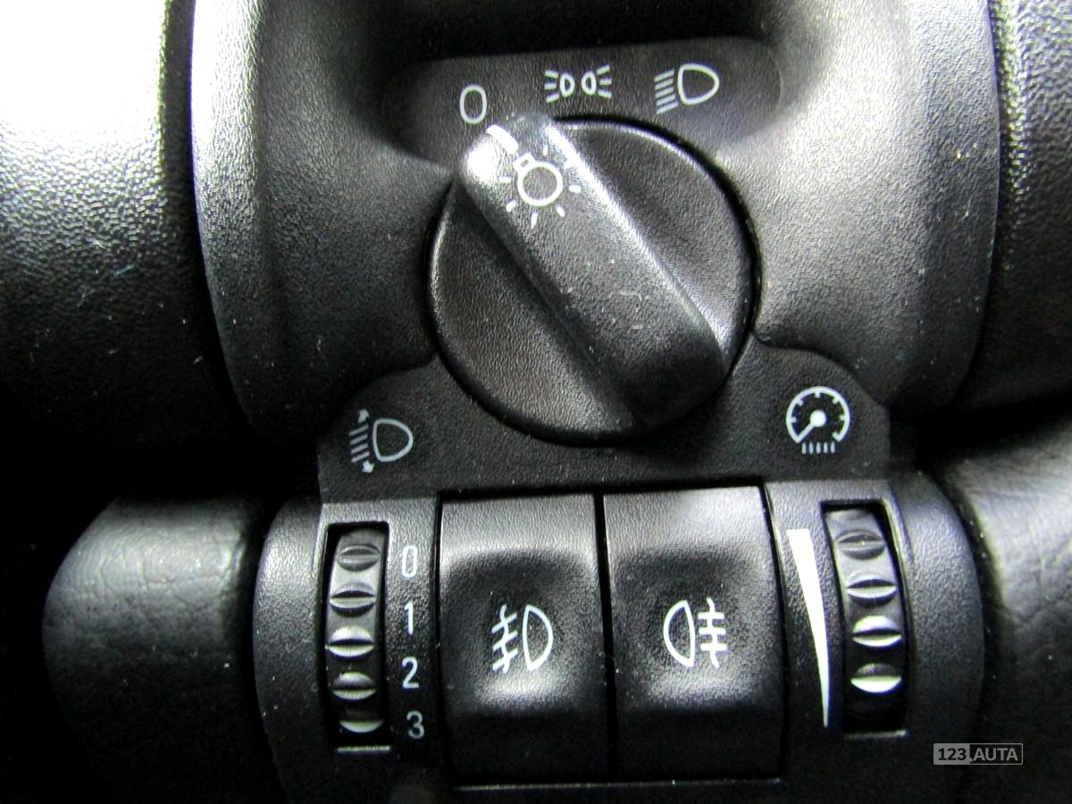 Opel Vectra, 1998 - pohled č. 20