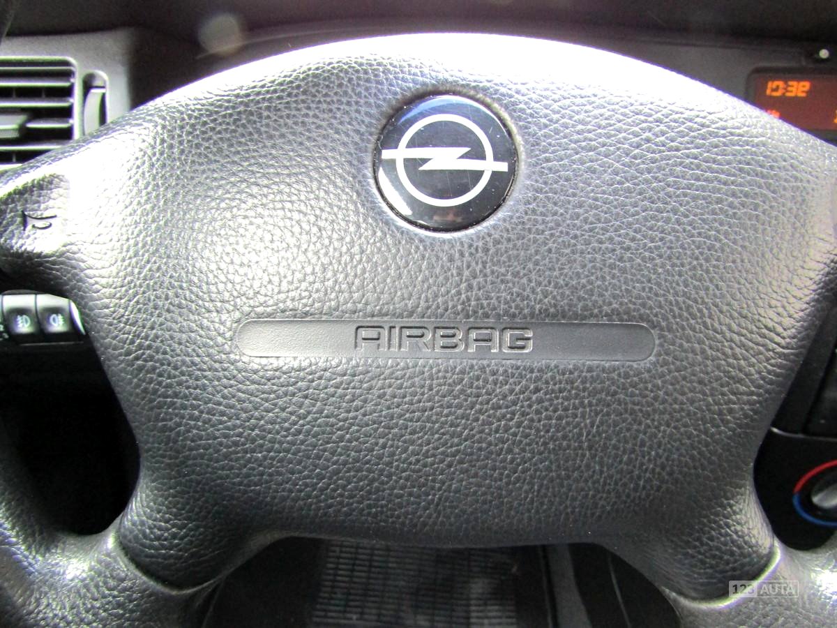 Opel Vectra, 1998 - pohled č. 23