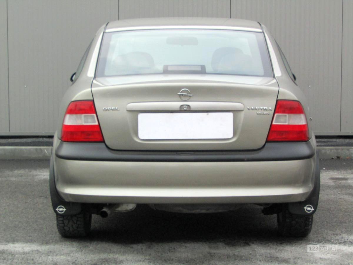 Opel Vectra, 1998 - pohled č. 6