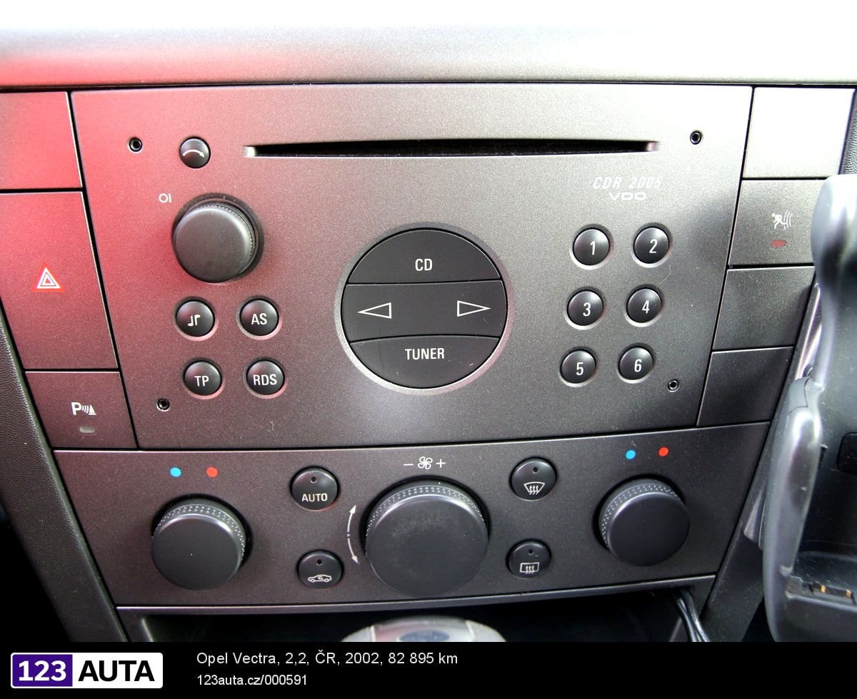 Opel Vectra, 2002 - pohled č. 19