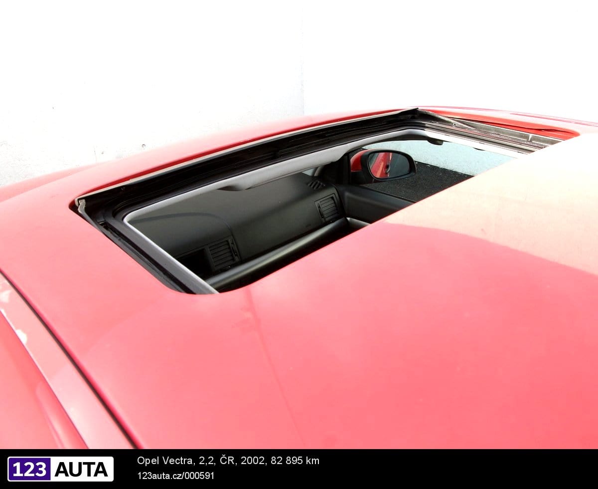 Opel Vectra, 2002 - pohled č. 25