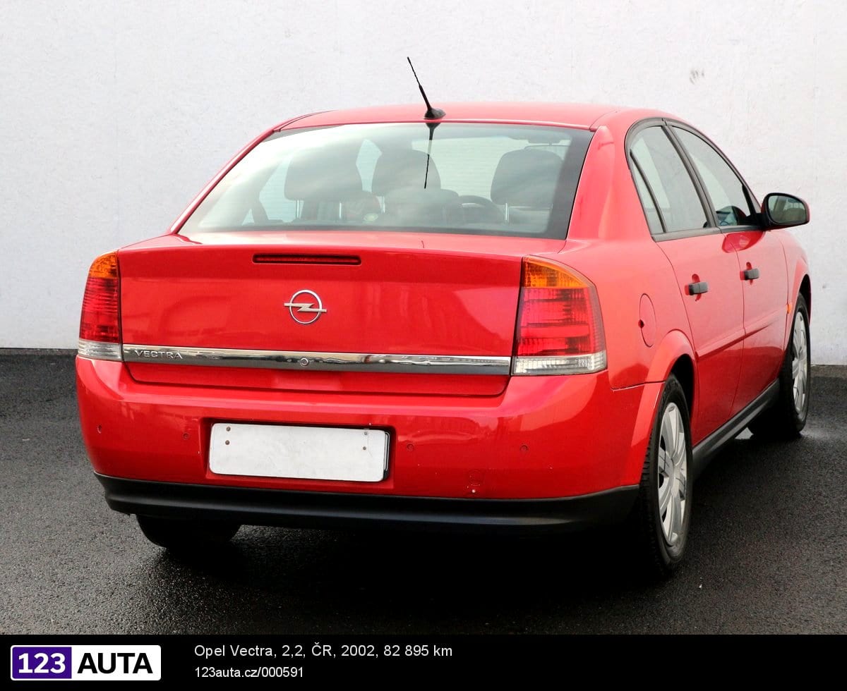 Opel Vectra, 2002 - pohled č. 5