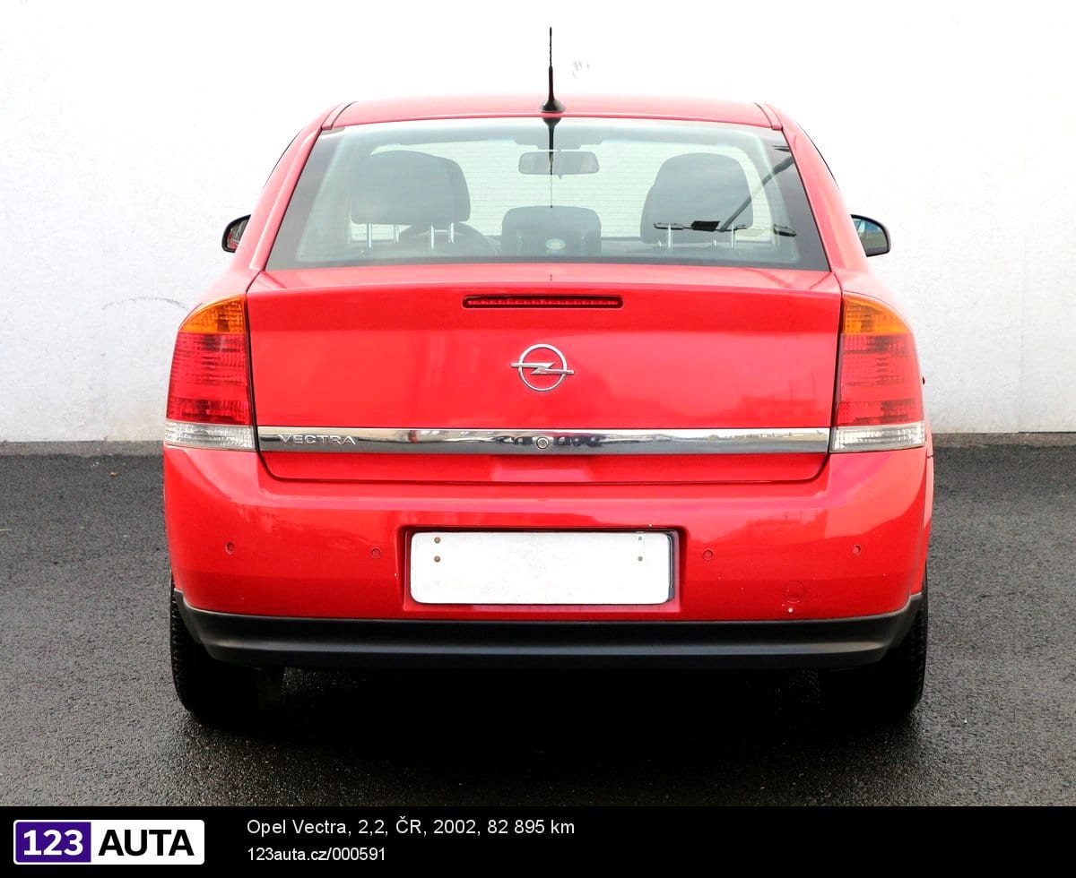 Opel Vectra, 2002 - pohled č. 6