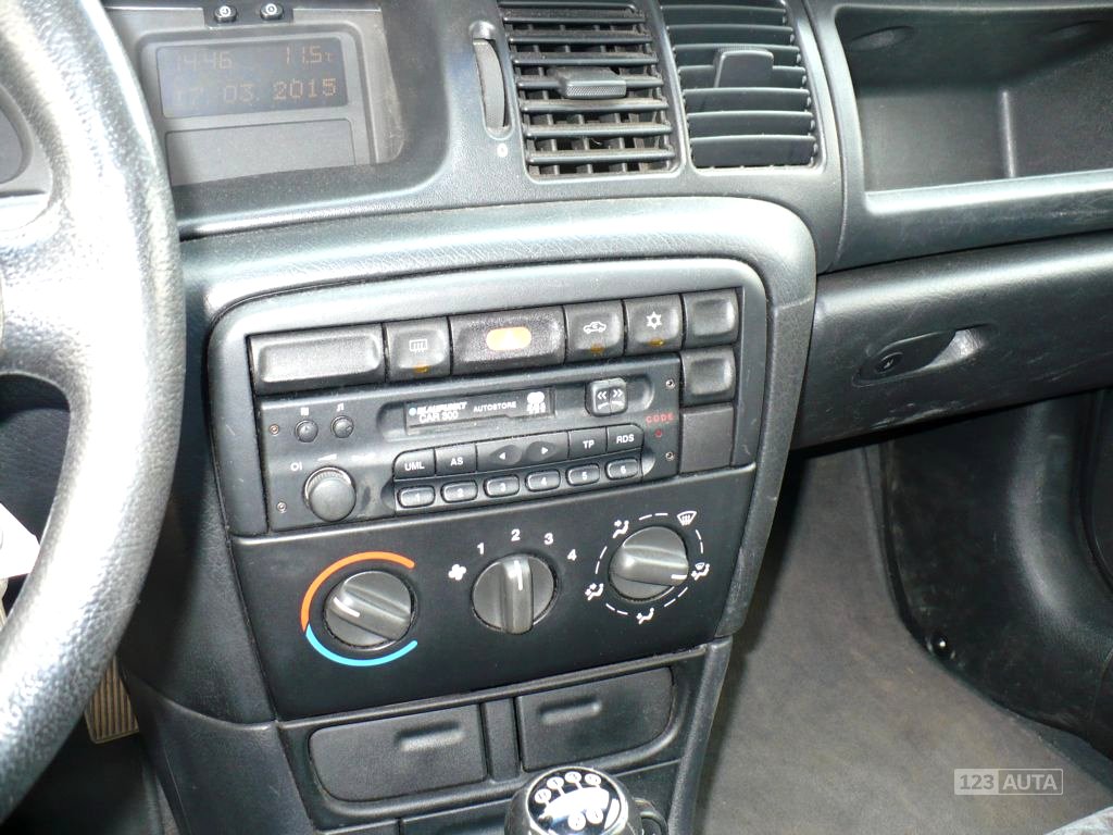 Opel Vectra, 1998 - pohled č. 13