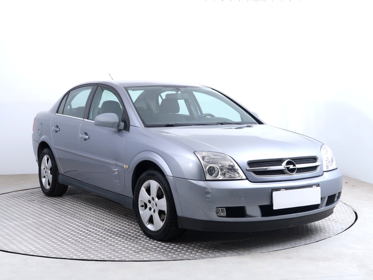 Opel Vectra, 2005 - celkový pohled