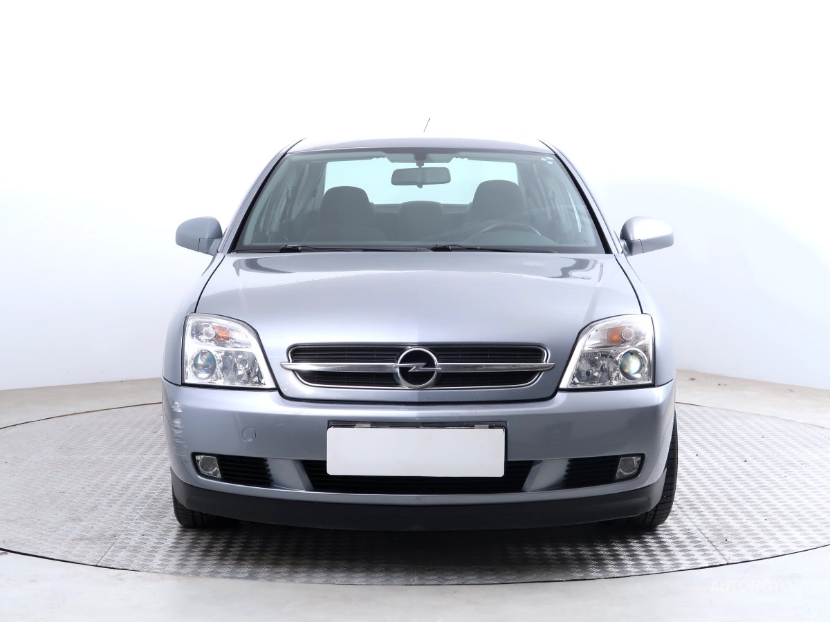 Opel Vectra, 2005 - pohled č. 2