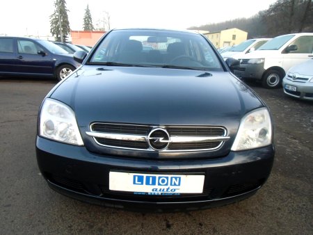 Opel Vectra, 2004 - pohled č. 2