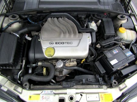 Opel Vectra, 1998 - pohled č. 9