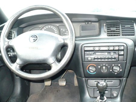 Opel Vectra, 1998 - pohled č. 11