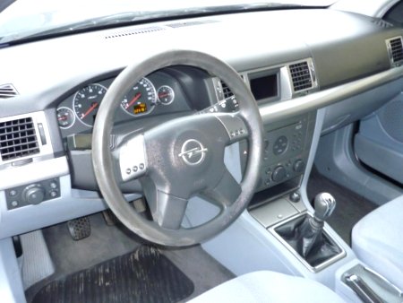 Opel Vectra, 2004 - pohled č. 11