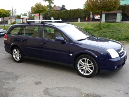 Opel Vectra, 2004 - pohled č. 2