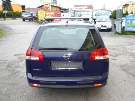 Opel Vectra, 2004 - pohled č. 7
