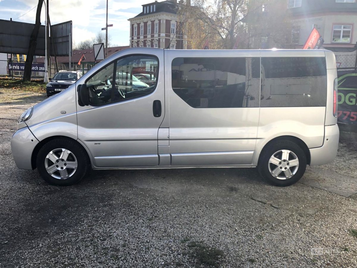 Opel Vivaro, 2005 - pohled č. 4