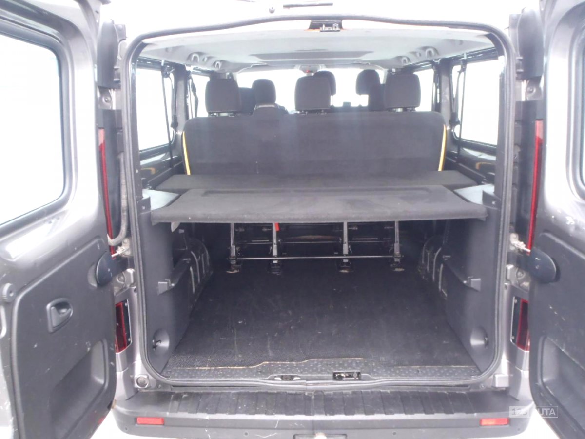 Opel Vivaro, 2015 - pohled č. 6