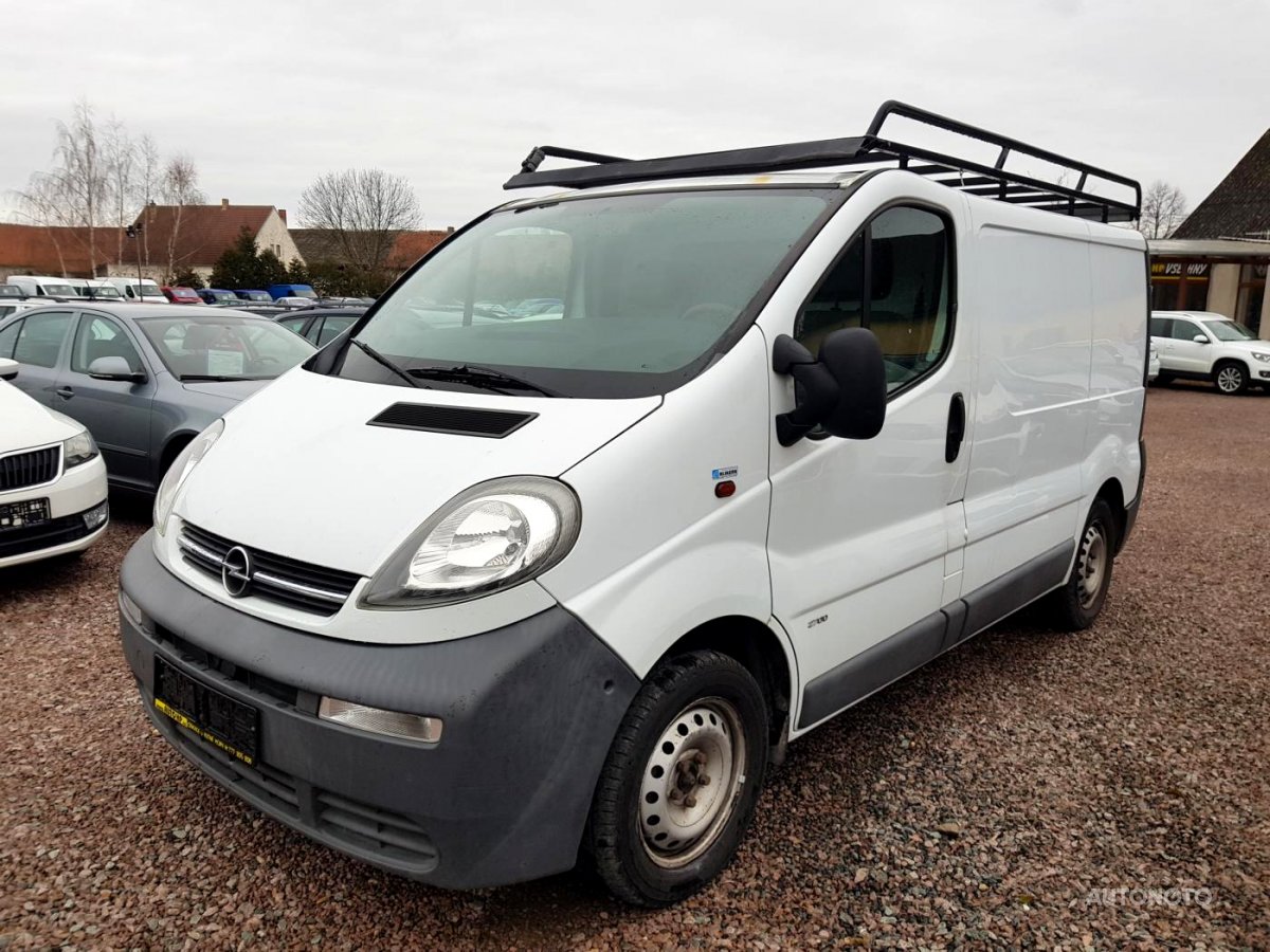 Opel Vivaro, 2003 - celkový pohled