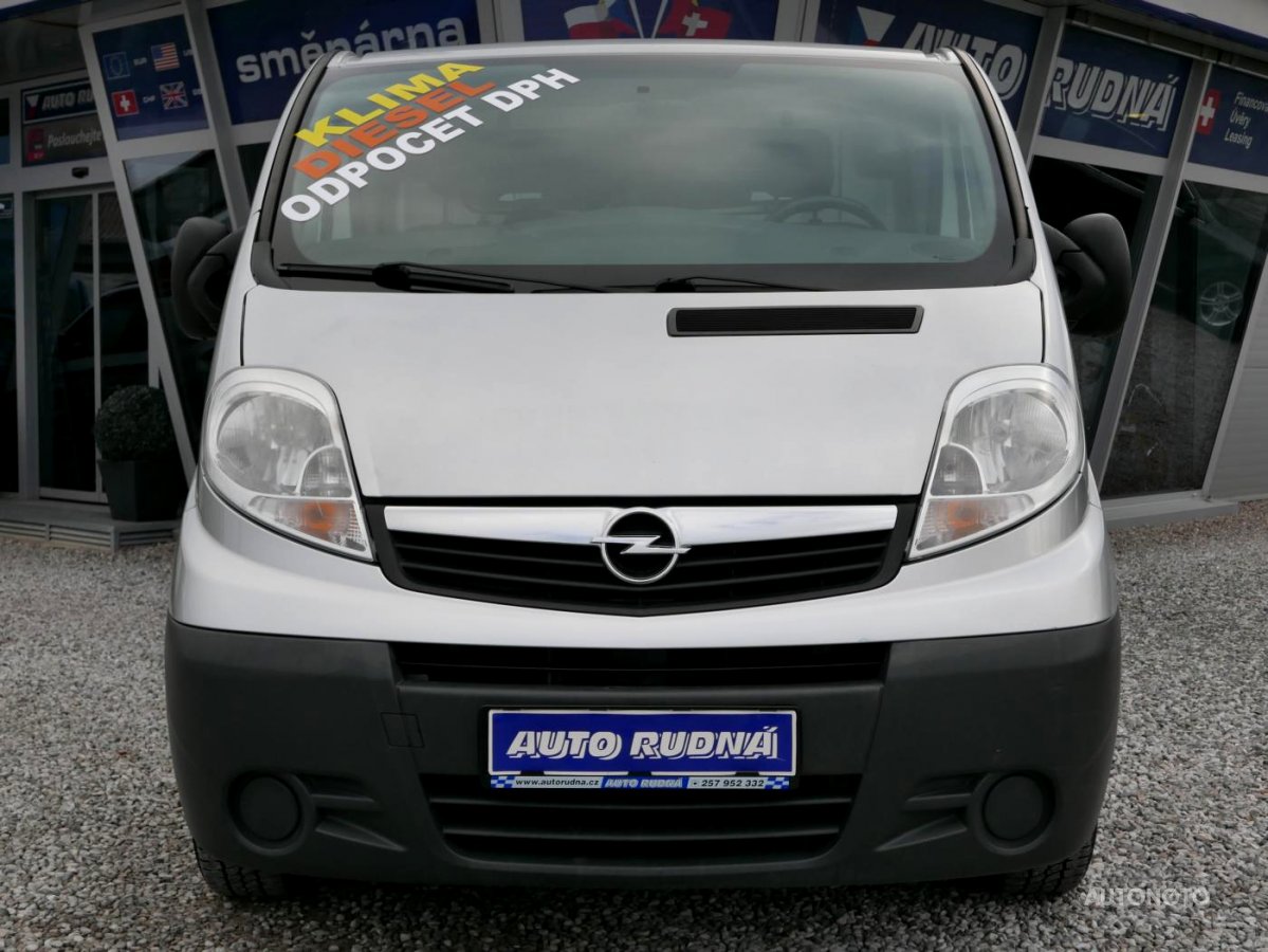 Opel Vivaro, 2011 - pohled č. 3