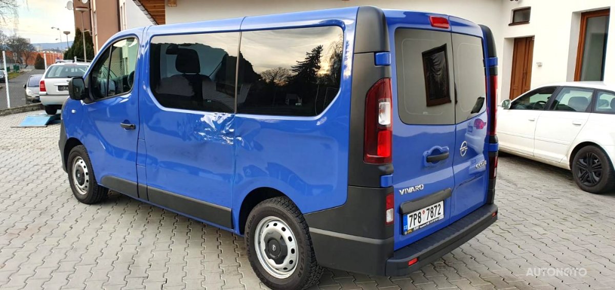 Opel Vivaro, 2017 - pohled č. 3