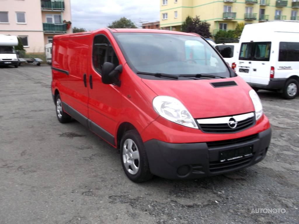 Opel Vivaro, 2011 - pohled č. 3