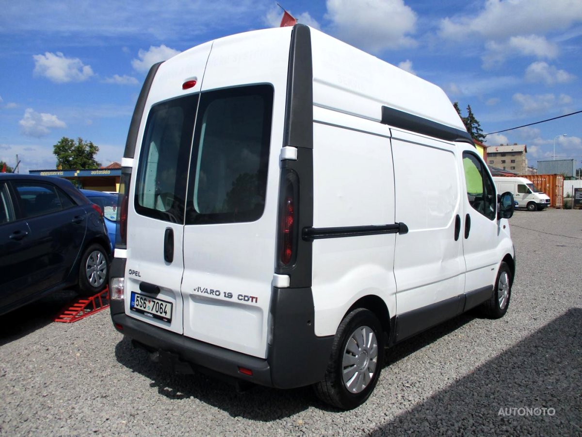 Opel Vivaro, 2006 - pohled č. 3