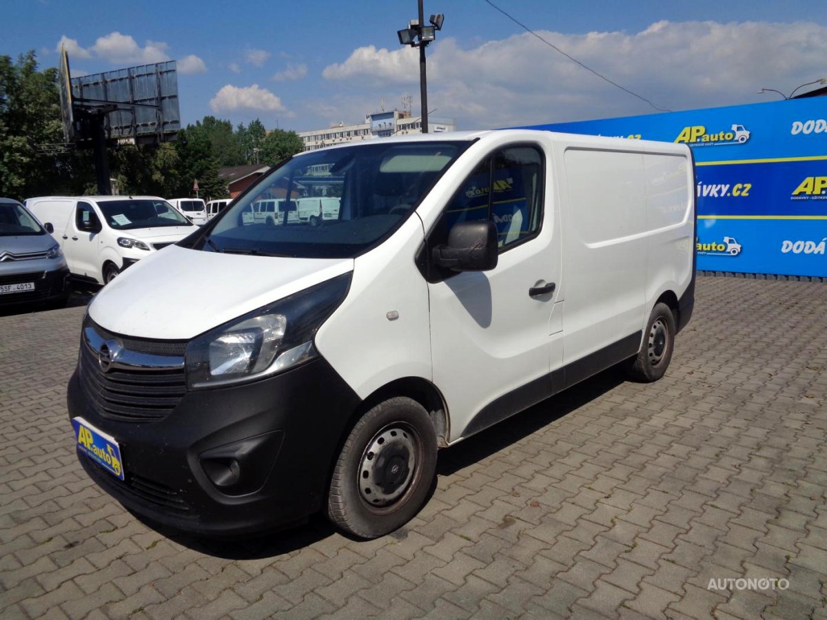 Opel Vivaro, 2015 - pohled č. 3