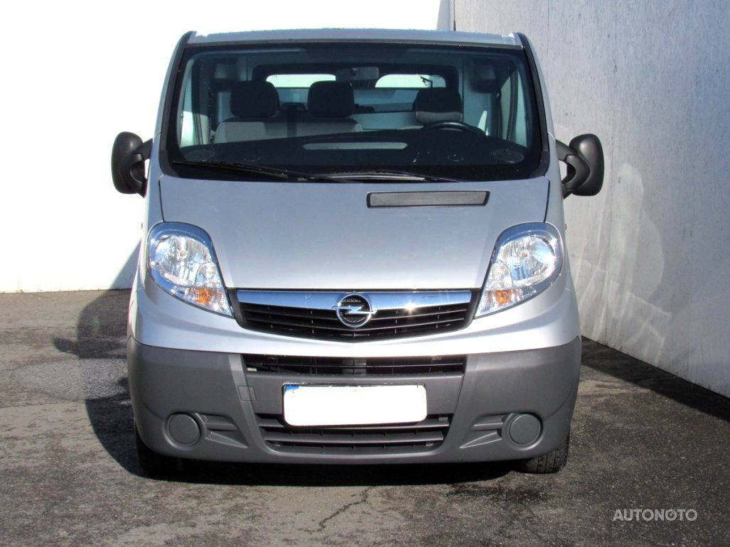 Opel Vivaro, 2009 - pohled č. 2