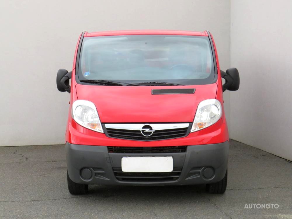 Opel Vivaro, 2014 - pohled č. 2