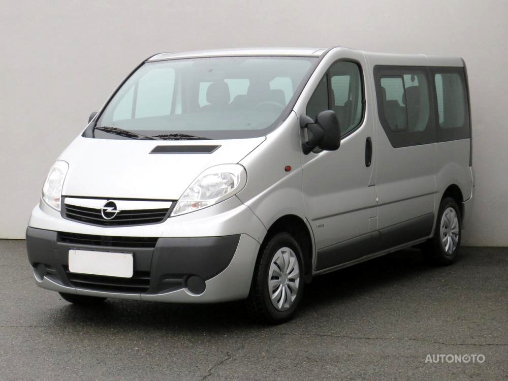 Opel Vivaro, 2014 - pohled č. 3