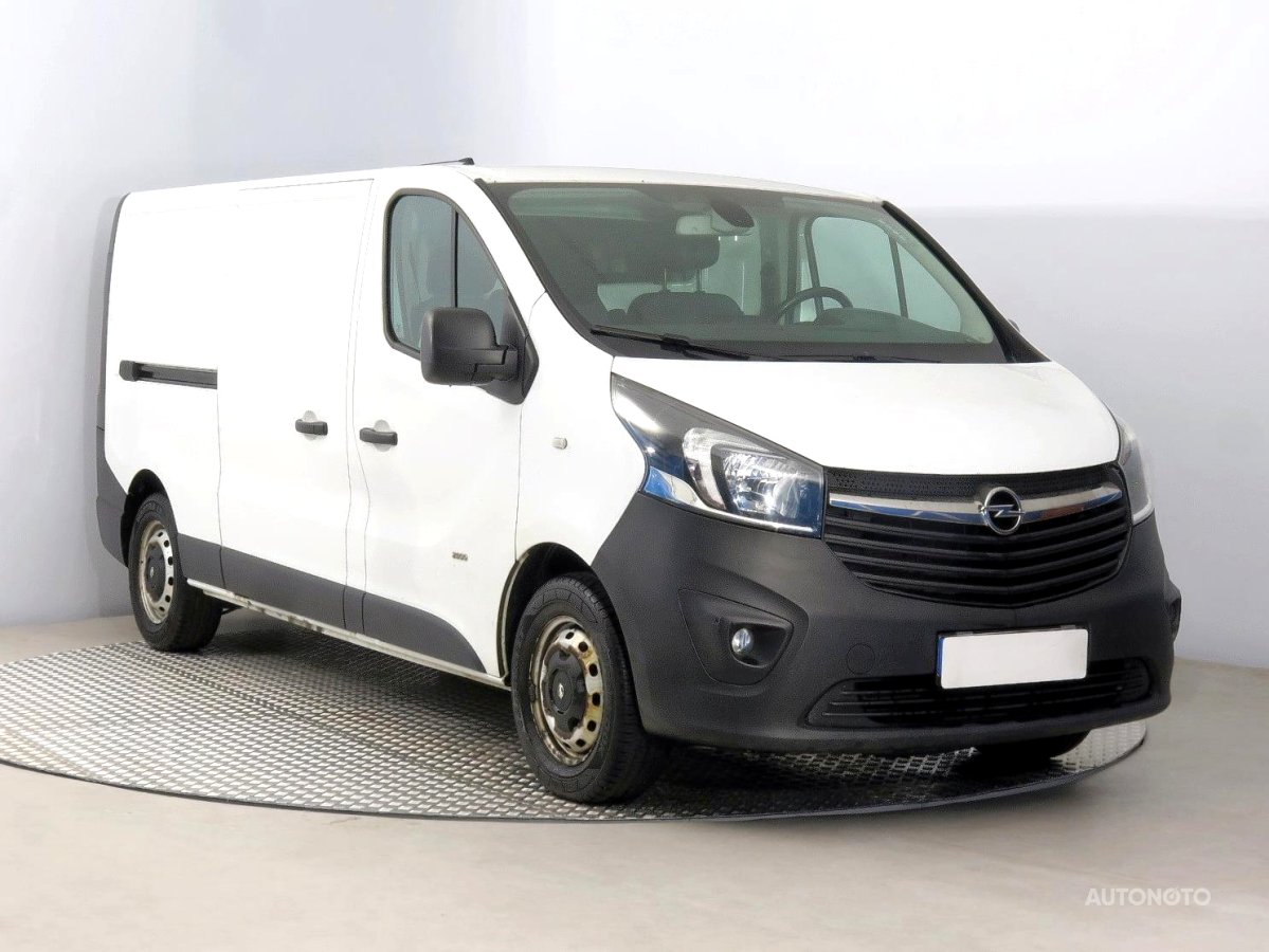 Opel Vivaro, 2015 - celkový pohled