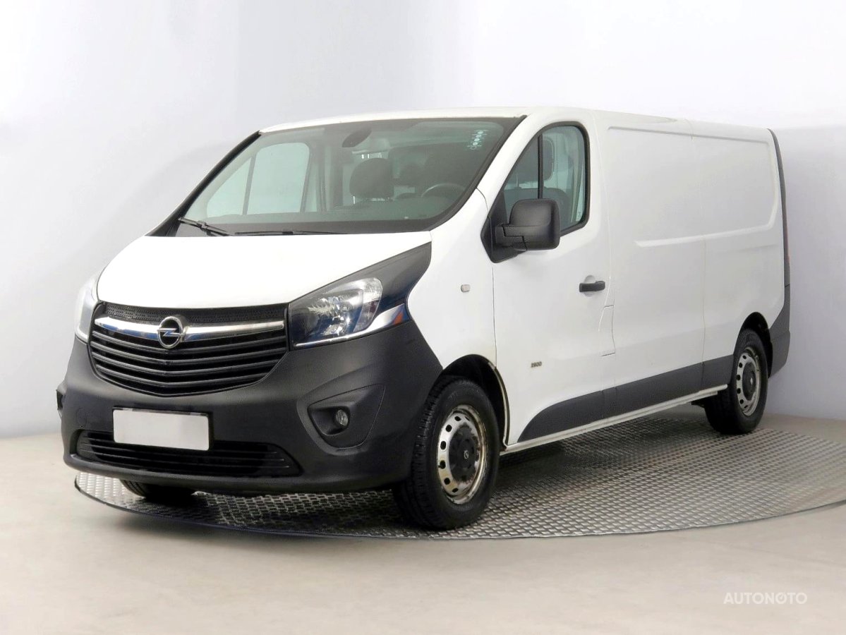 Opel Vivaro, 2015 - pohled č. 3