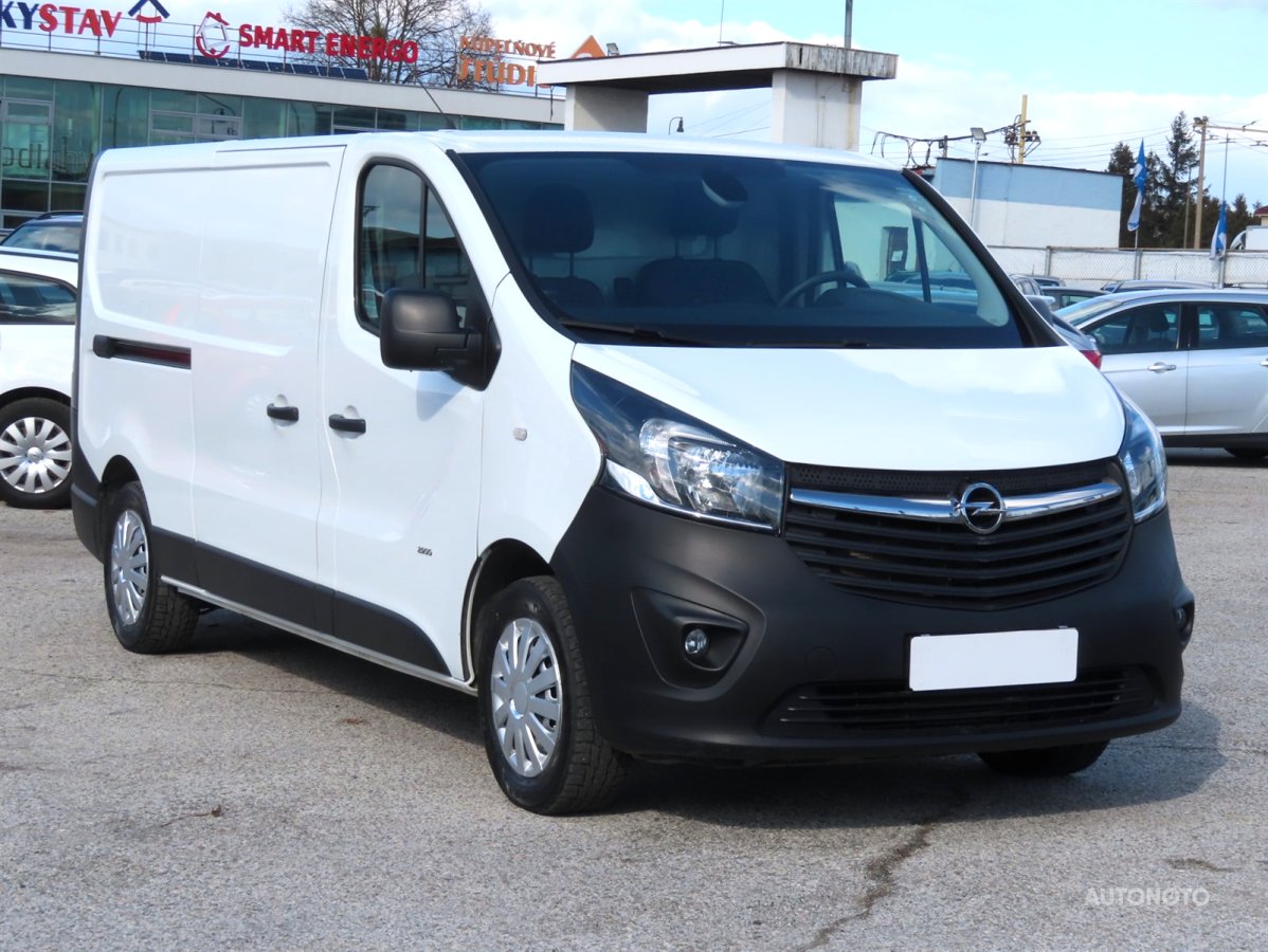 Opel Vivaro, 2018 - celkový pohled
