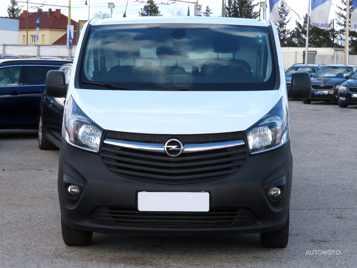 Opel Vivaro, 2018 - pohled č. 2