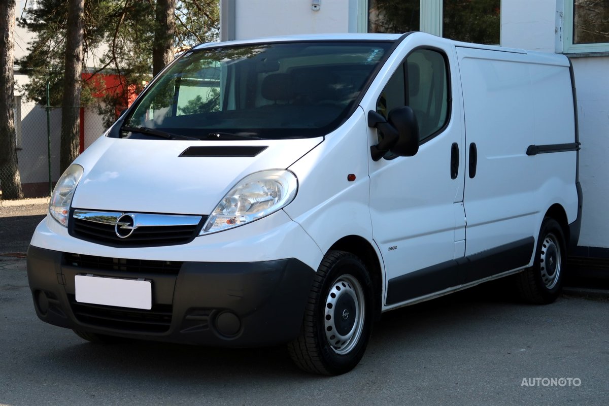 Opel Vivaro, 2007 - pohled č. 3