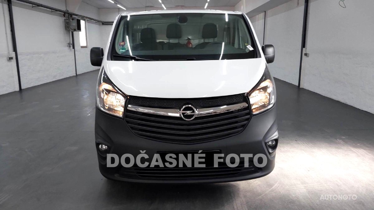 Opel Vivaro, 2017 - pohled č. 3