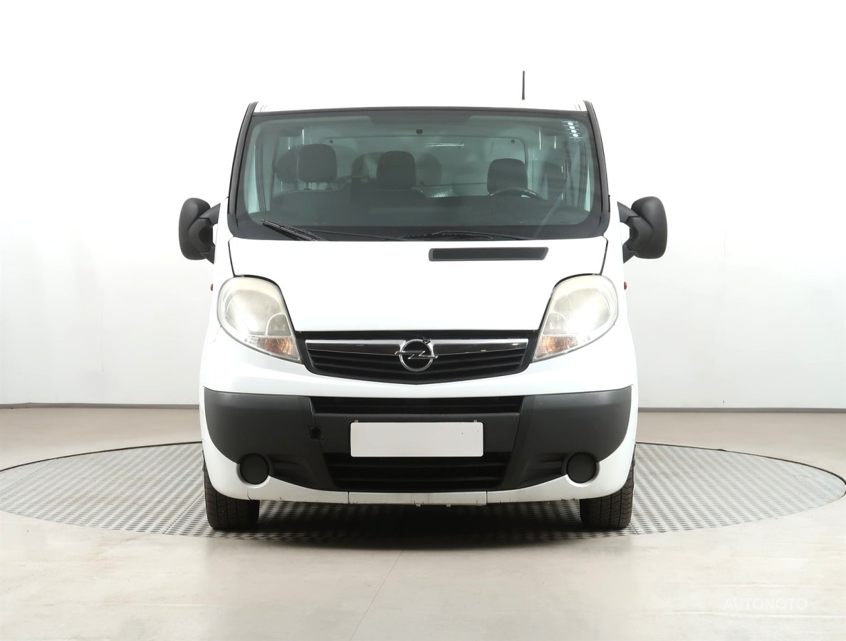 Opel Vivaro, 2009 - pohled č. 2