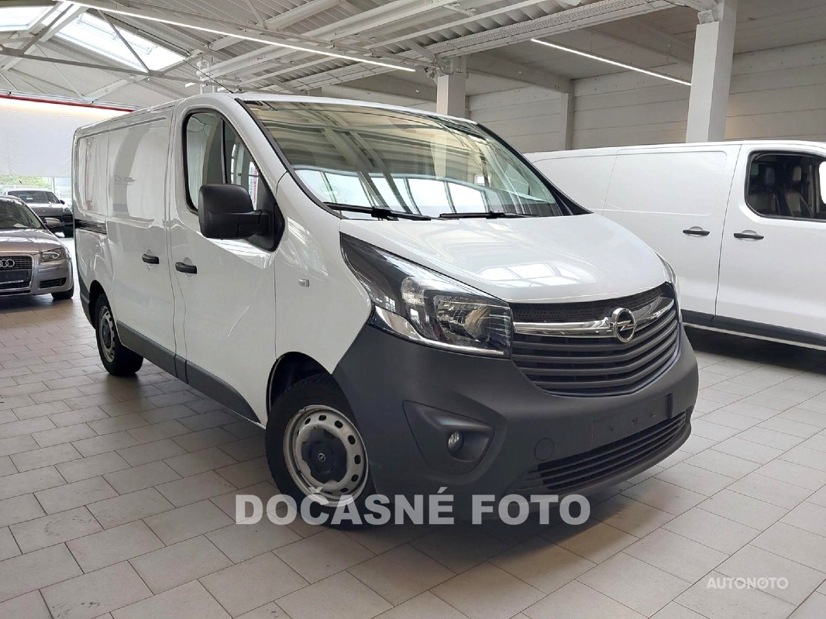 Opel Vivaro, 2019 - celkový pohled