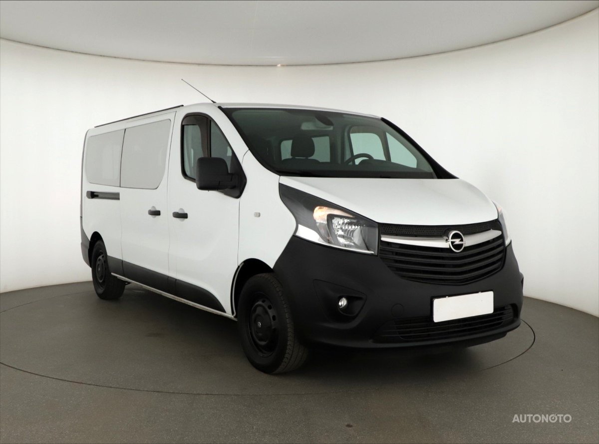 Opel Vivaro, 2017 - celkový pohled