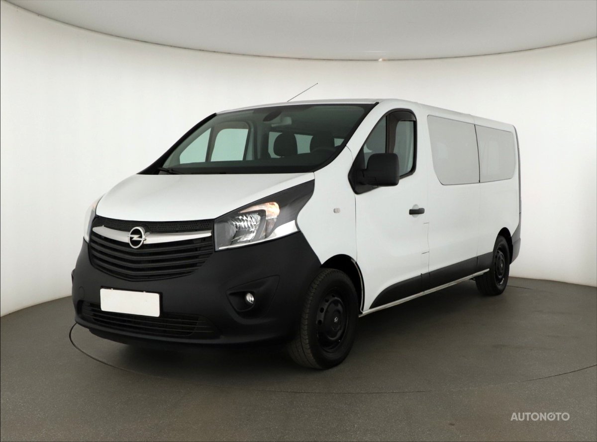 Opel Vivaro, 2017 - pohled č. 3