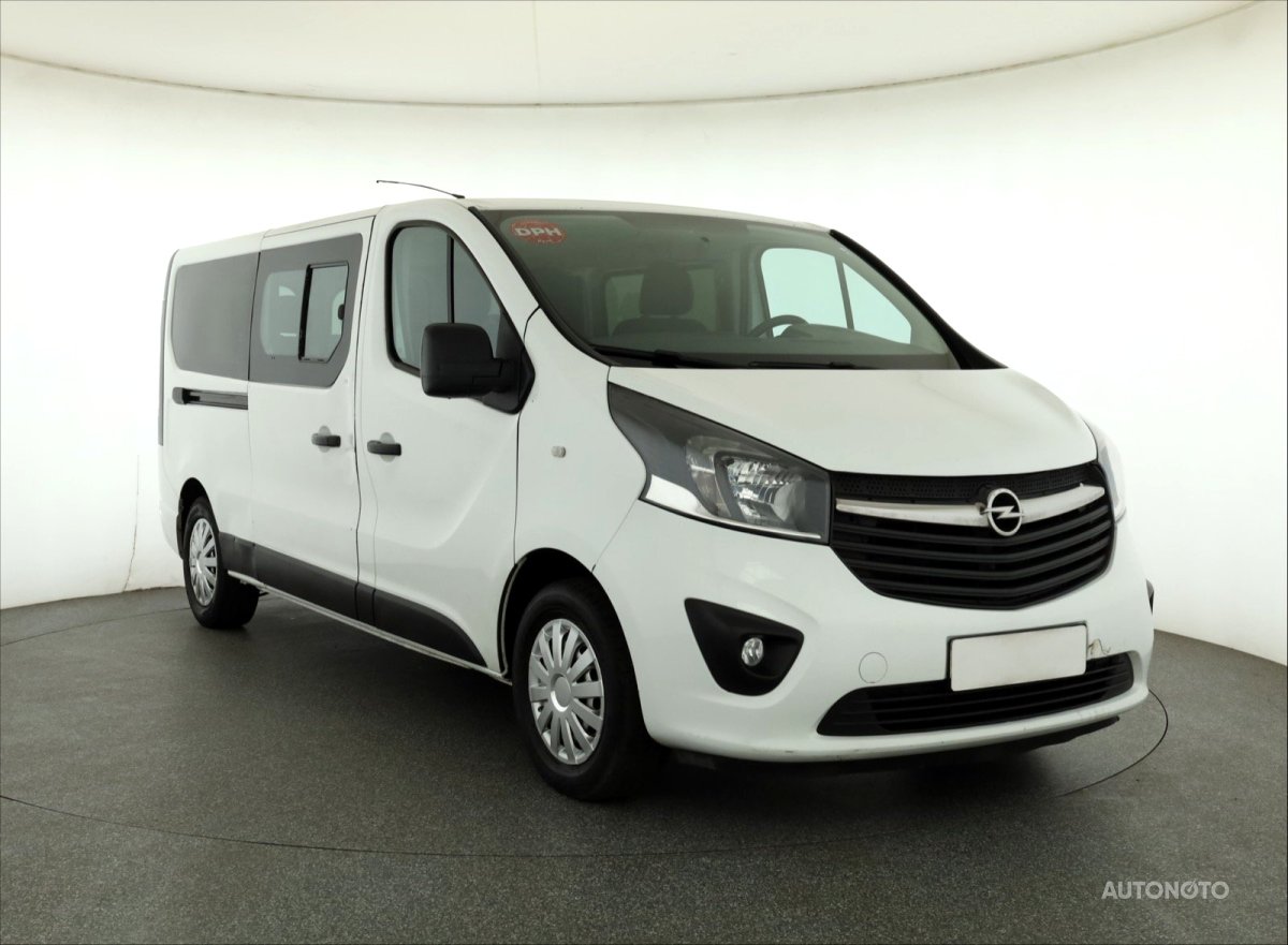 Opel Vivaro, 2017 - pohled č. 1