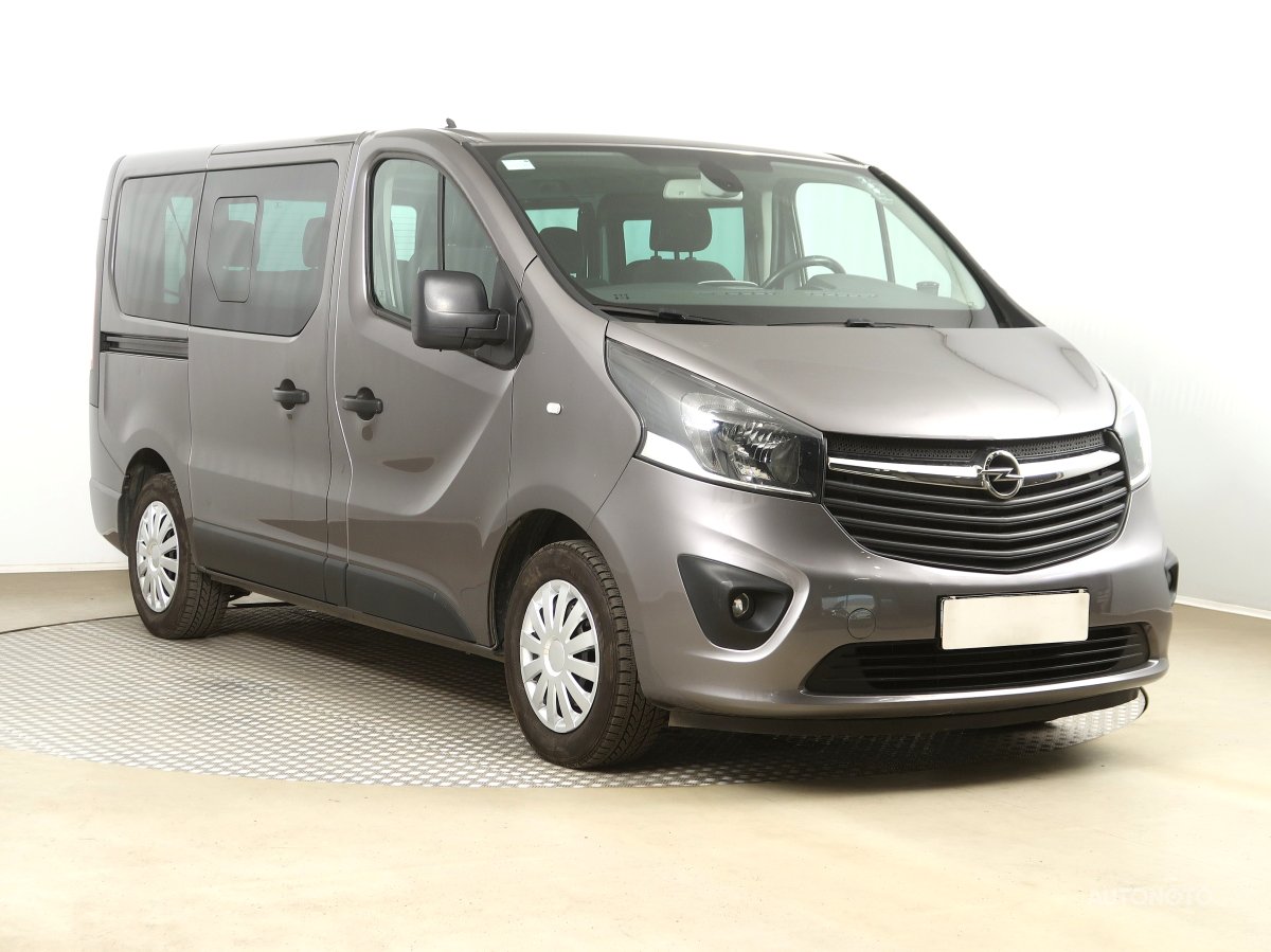 Opel Vivaro, 2015 - celkový pohled