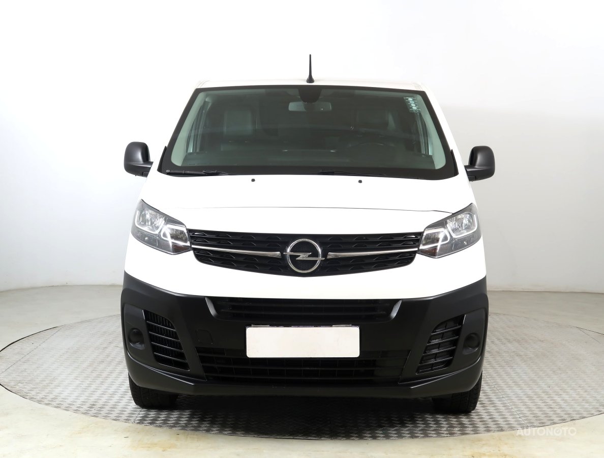 Opel Vivaro, 2021 - pohled č. 2
