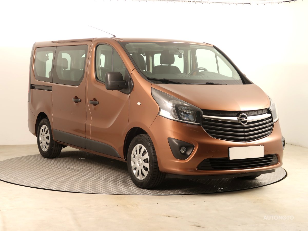 Opel Vivaro, 2017 - celkový pohled