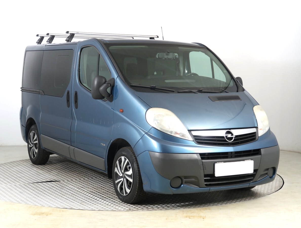 Opel Vivaro, 2008 - celkový pohled