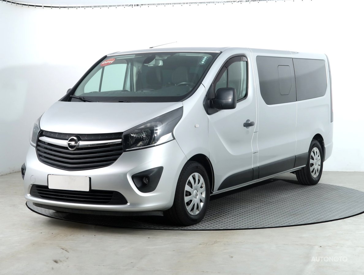Opel Vivaro, 2018 - pohled č. 3