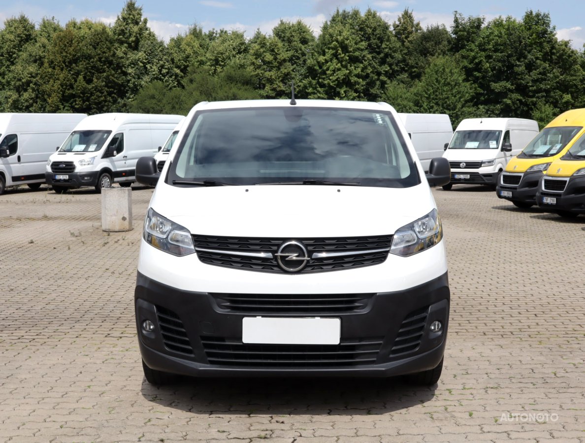Opel Vivaro, 2020 - pohled č. 2