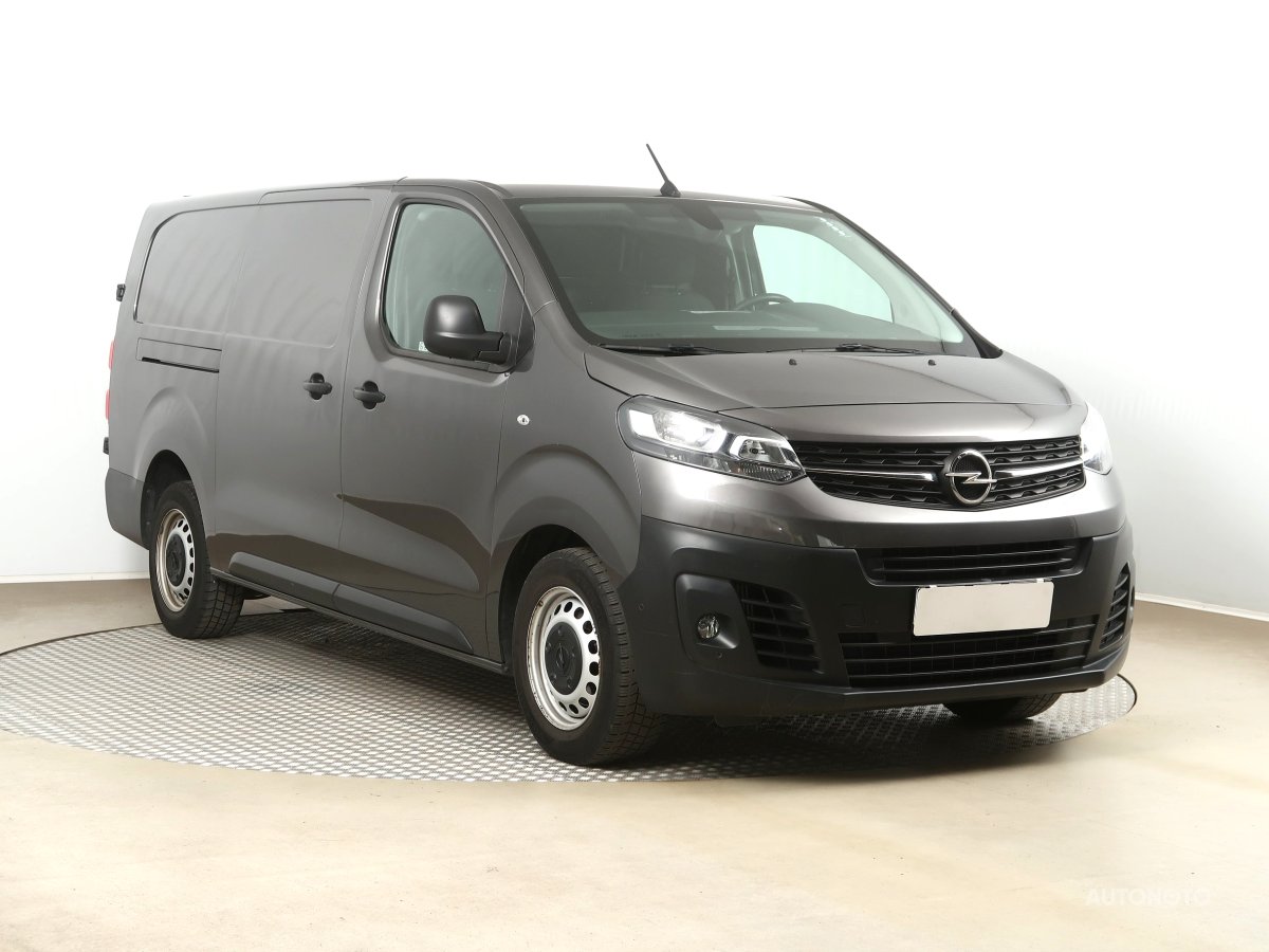 Opel Vivaro, 2022 - celkový pohled
