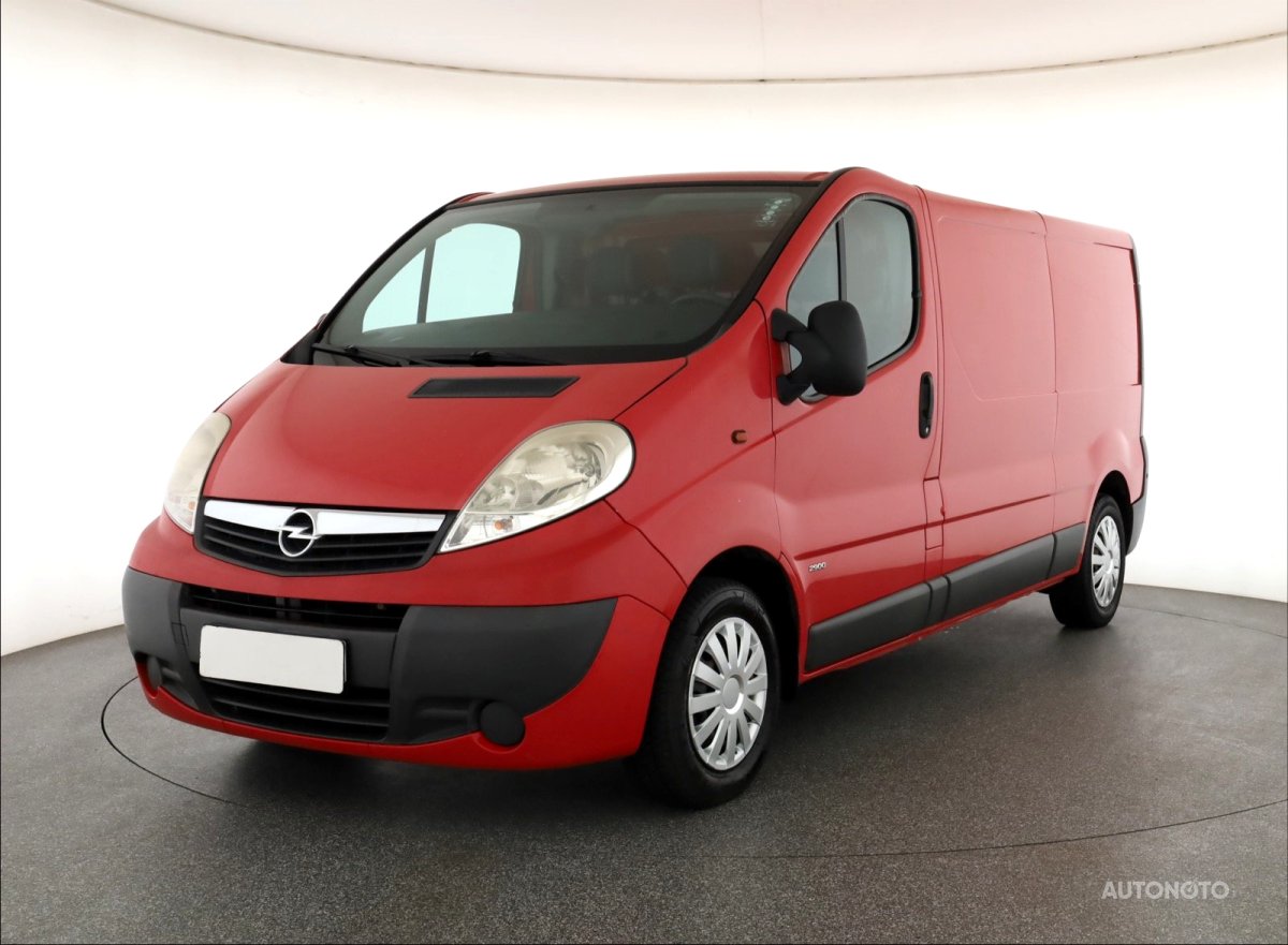 Opel Vivaro, 2009 - pohled č. 3