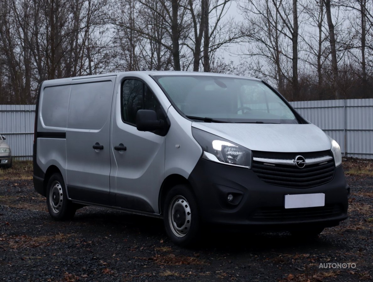 Opel Vivaro, 2019 - celkový pohled